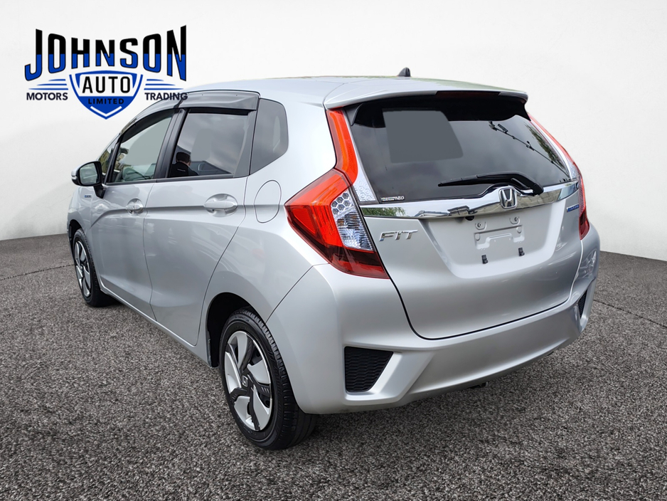 Honda Fit 1.5 Petrol Hybrid Auto — thumbnail 7