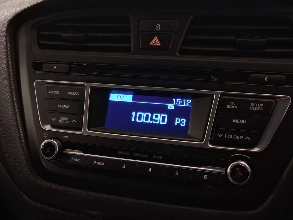 Hyundai i20 DELUXE ,ONLY 84KMS — thumbnail 10