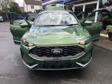 2024 Ford Kuga 2.5L Petrol Plug-in Hybrid For Sale Images
