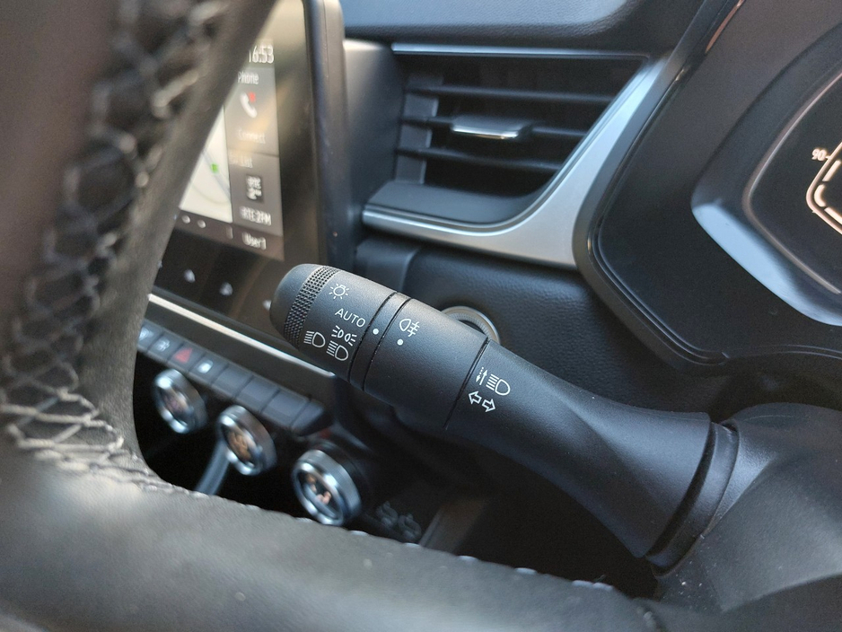 2023 Renault Captur 1L Petrol For Sale Images