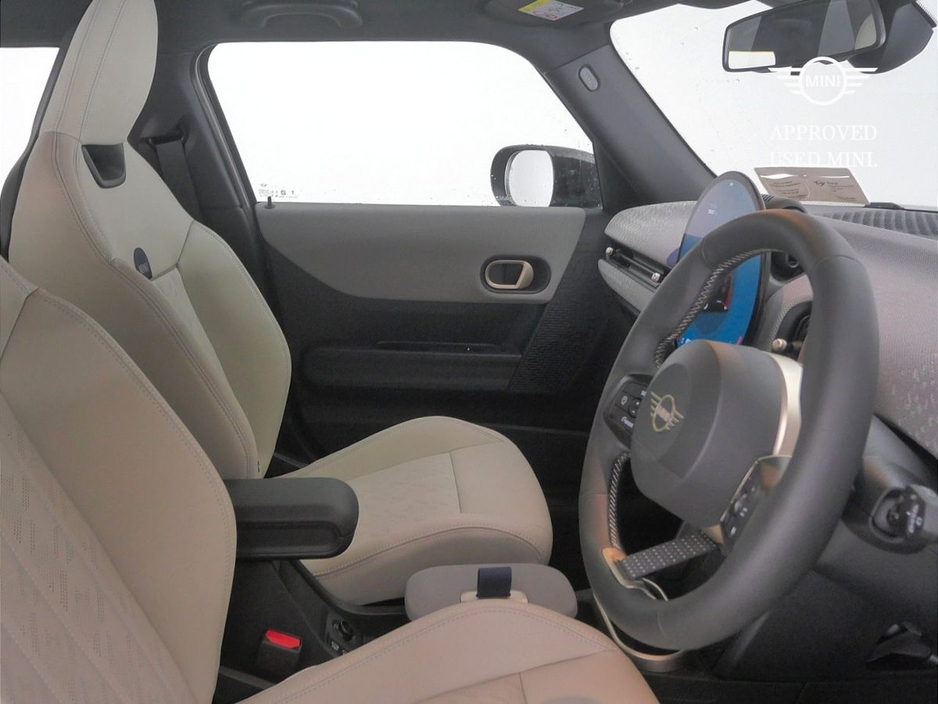 2025 MINI Hatch 1.5L Petrol For Sale Images