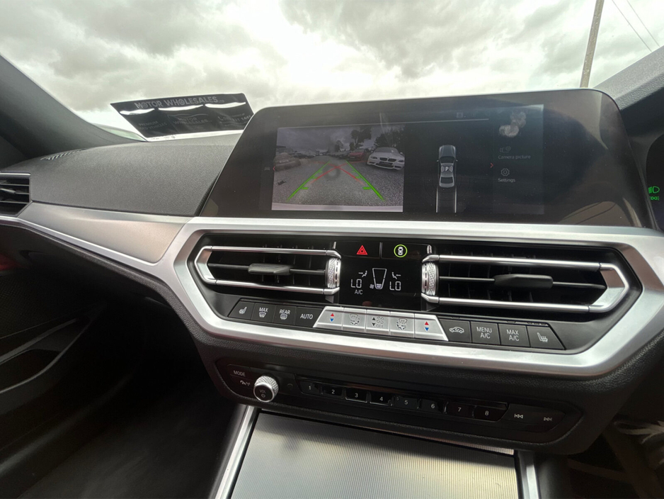 2022 BMW 3 Series 2L Petrol Plug-in Hybrid For Sale Images