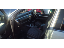 2017 Toyota Hilux 2.4L Diesel For Sale Images