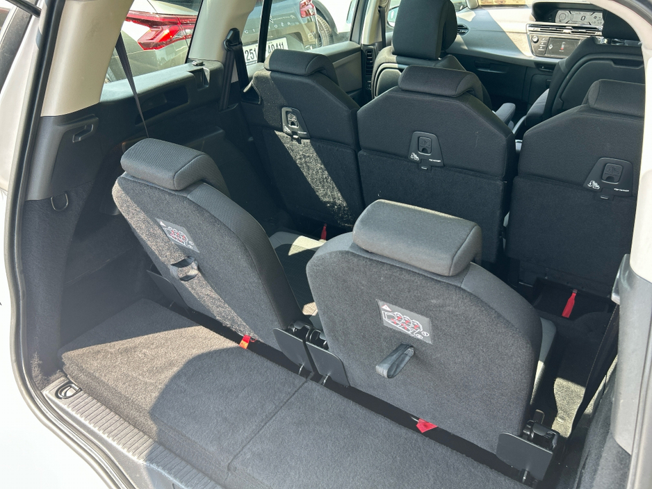 2014 Citroen C4 Picasso 1.6L Diesel For Sale Images