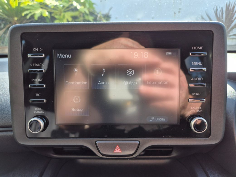 Toyota Yaris Cross 1.5 HYBRID / X SPEC / LOW MILEAGE / TAX €150 — thumbnail 22