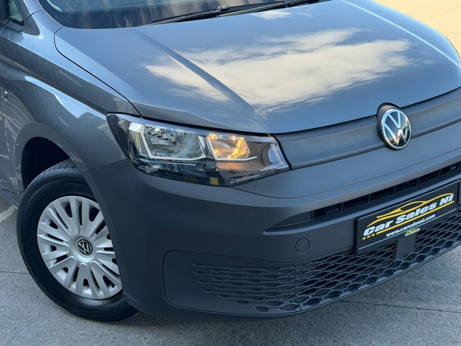 2025 Volkswagen Caddy 2L Diesel For Sale Images