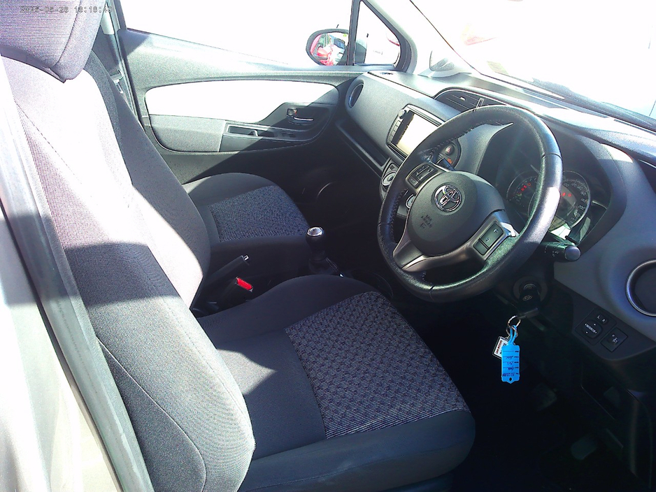 2015 Toyota Yaris 1L Petrol For Sale Images