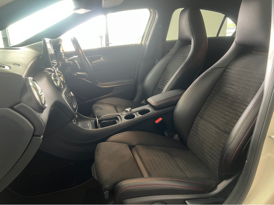 2016 Mercedes-Benz A Class 1.6L Petrol For Sale Images
