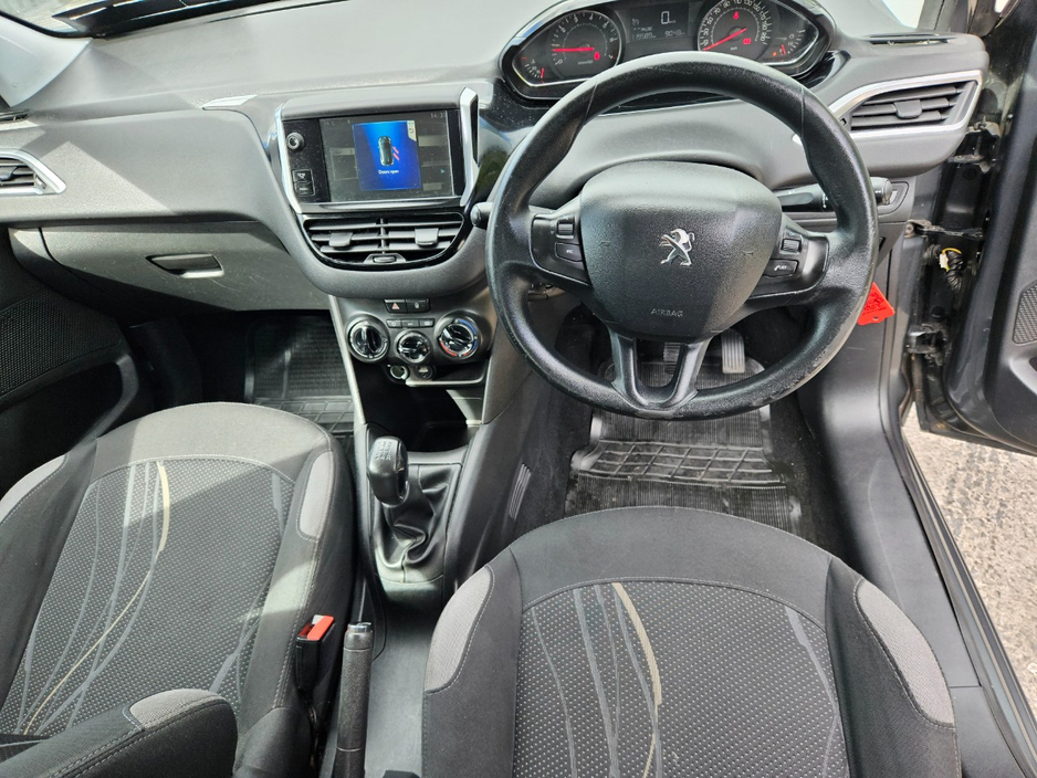 2014 Peugeot 208 1L Petrol For Sale Images