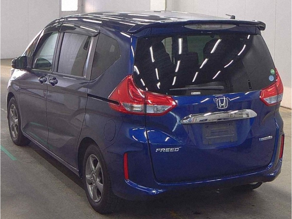 Honda Freed 1.5 Petrol Hybrid Auto G Honda Sensing Auto — thumbnail 3