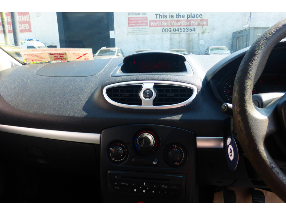 2012 Renault Clio 1.1L Other For Sale Images