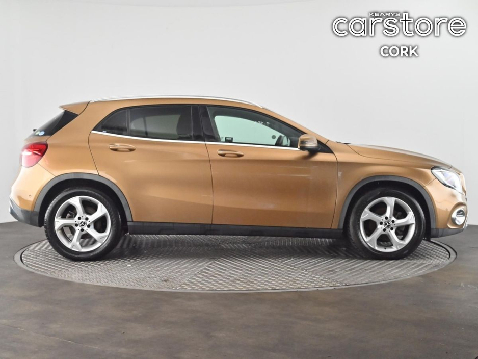 Mercedes-Benz GLA Class 1.6 Auto — thumbnail 2