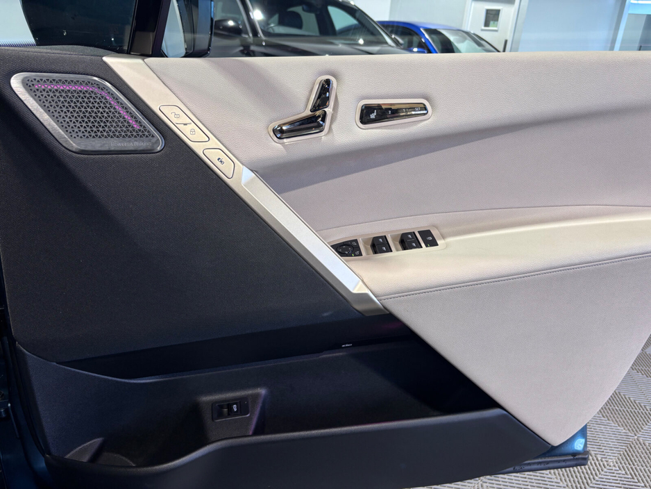 2022 BMW iX 0L Electric For Sale Images