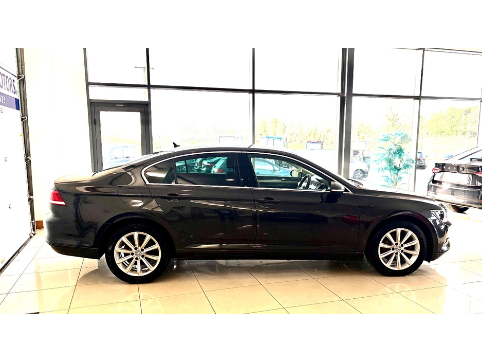 2019 Volkswagen Passat 2L Diesel For Sale Images