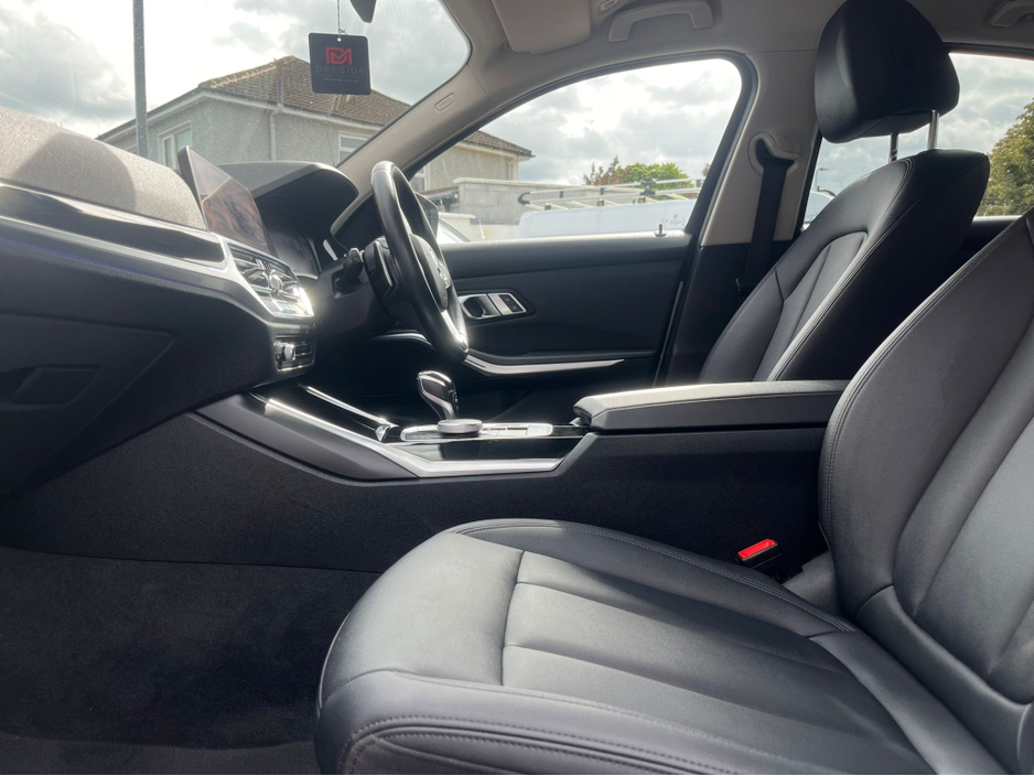 2021 BMW 3 Series 2L Petrol Plug-in Hybrid For Sale Images