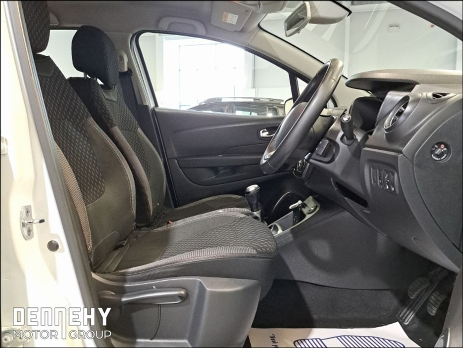 Renault Captur Tce 90 DYNAMIQUE NAV, €47.77 P/W — thumbnail 26