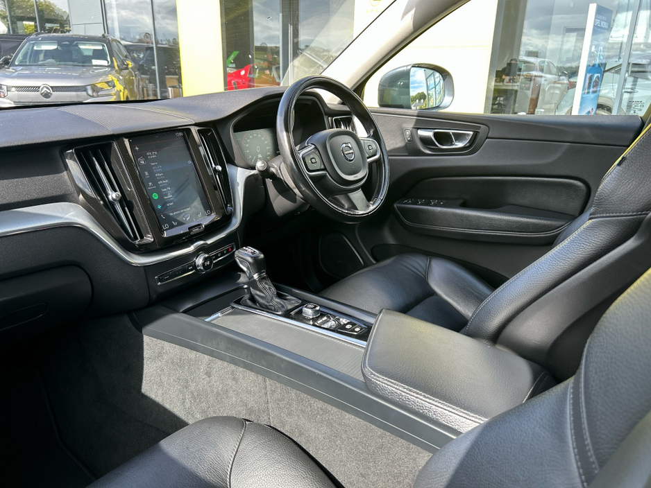 2018 Volvo XC60 2L Diesel For Sale Images