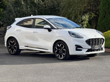 Ford Puma 1.0L EcoB Hybrid 155PS ST-Line X Gold