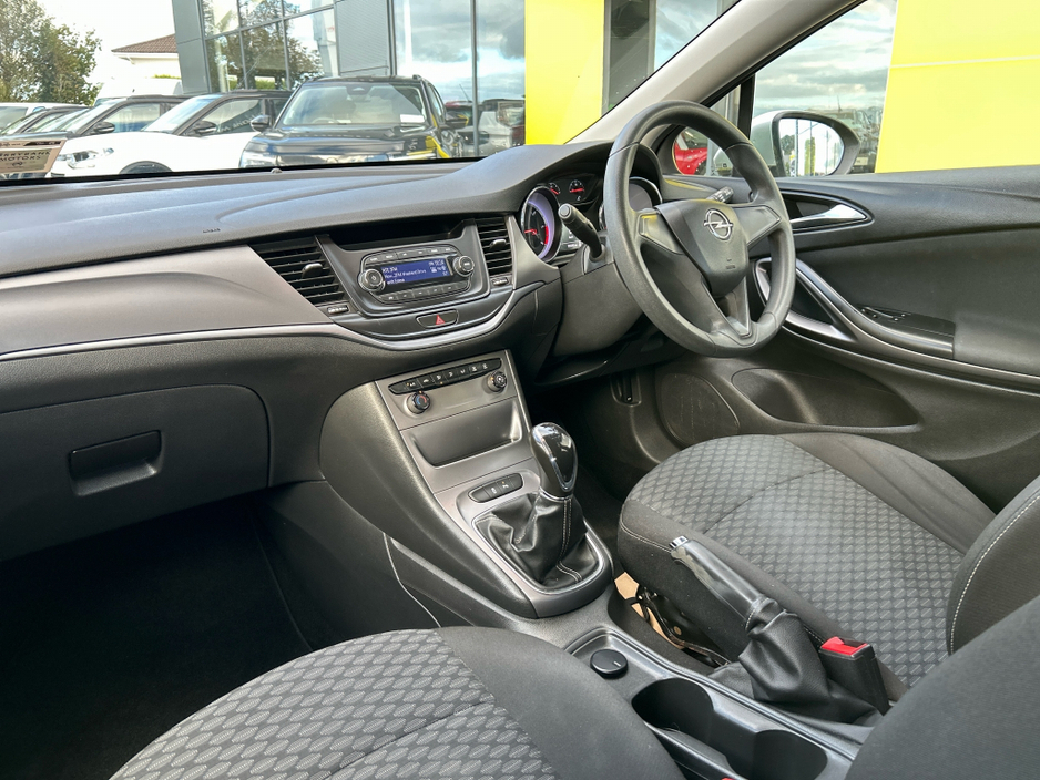 2016 Opel Astra 1.6L Diesel For Sale Images