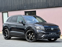 2022 Volkswagen Touareg 3L Diesel For Sale Images