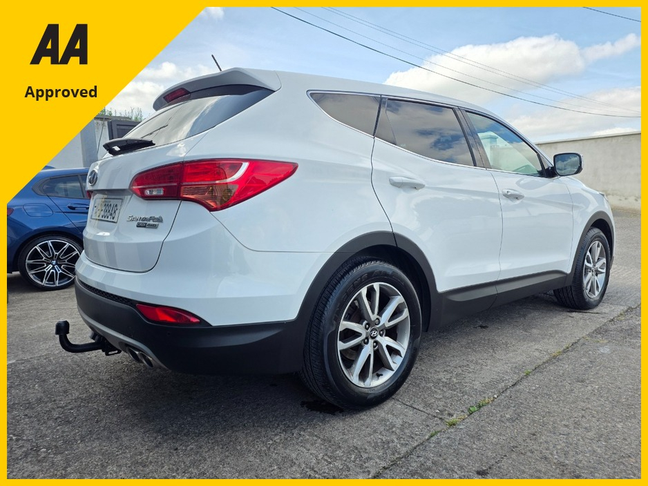 2014 Hyundai Santa Fe 2.2L Diesel For Sale Images