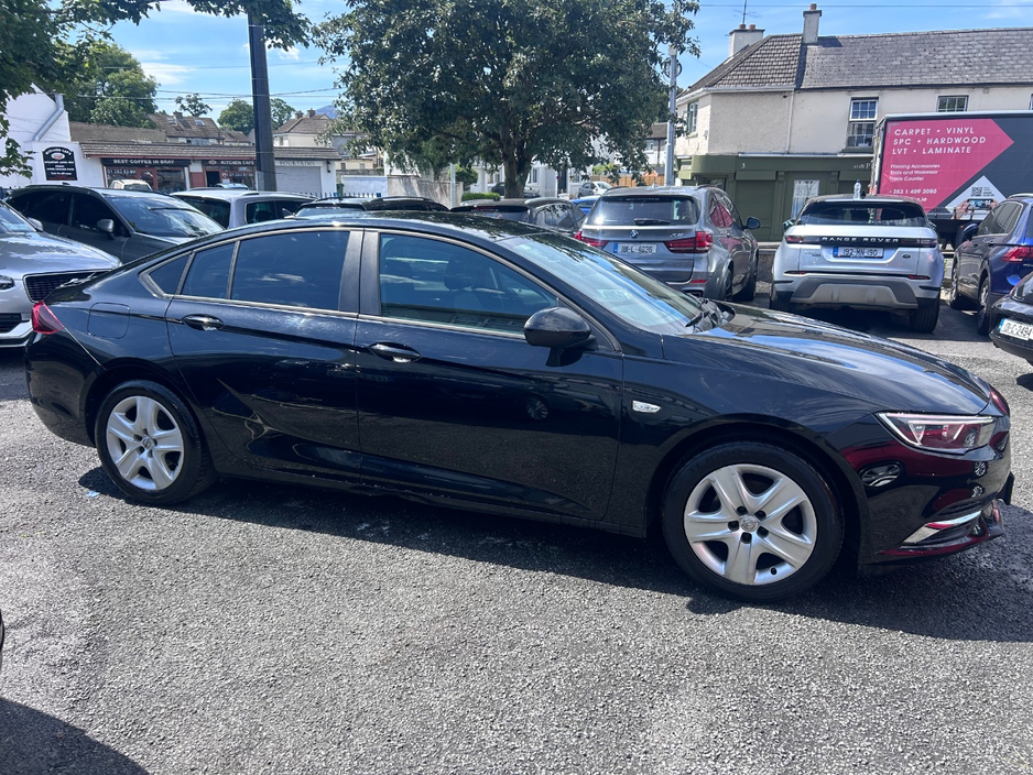 Opel Insignia 2018 OPEL INSIGNIA 1.6d TURBO SC NEW MODEL — thumbnail 24