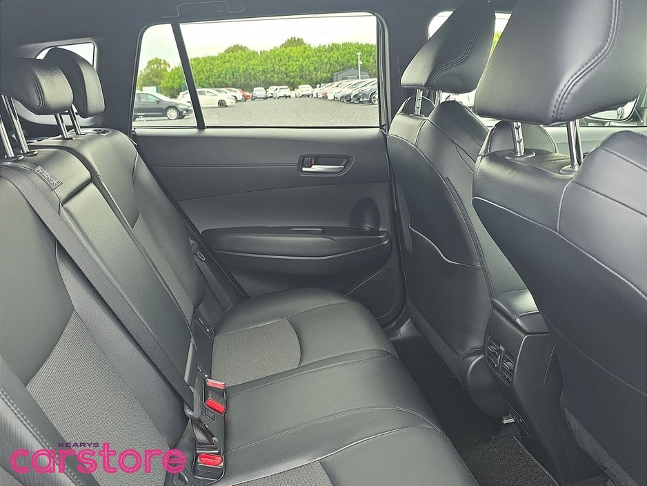 Toyota Corolla Cross Cross Hybrid Z — thumbnail 12