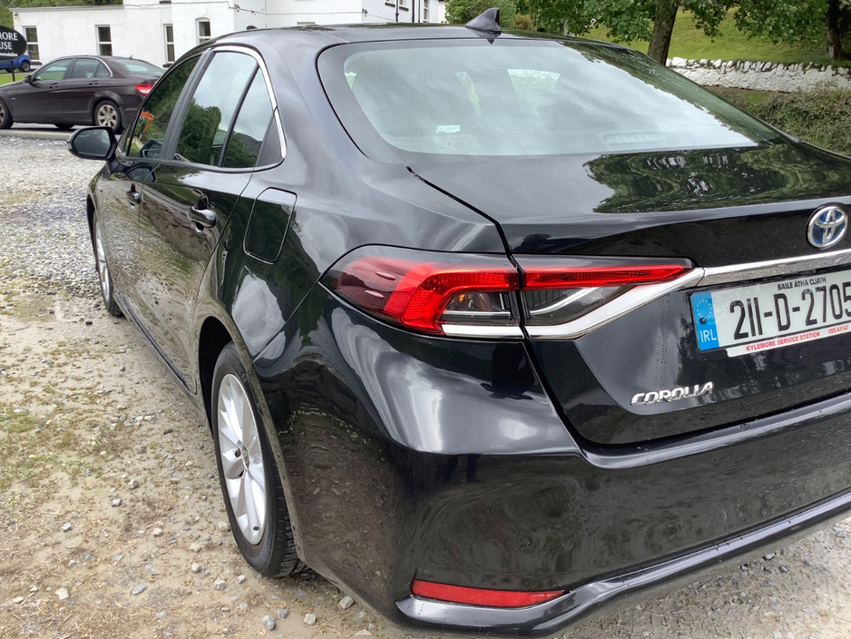 2021 Toyota Corolla 1.8L Petrol Hybrid For Sale Images
