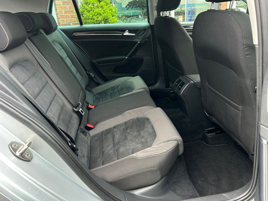 2015 Volkswagen Golf 1.6L Diesel For Sale Images