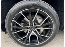 2023 Audi Q5 2.0L Petrol Plug-in Hybrid For Sale Images