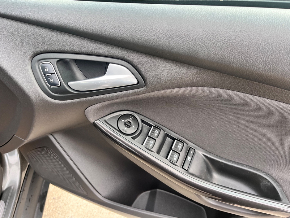 2016 Ford Focus 1L Petrol For Sale Images