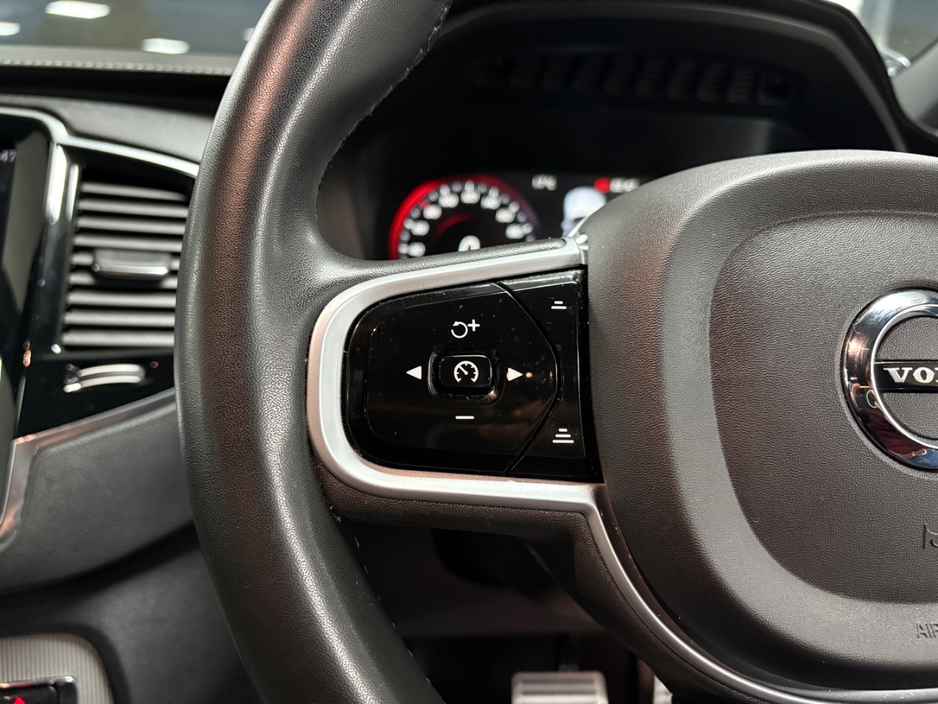 2021 Volvo XC90 2L Petrol Plug-in Hybrid For Sale Images