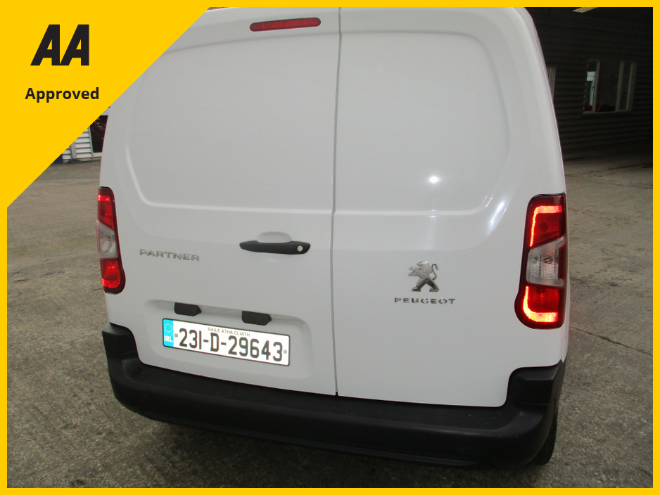 2023 Peugeot Partner 1.5L Diesel For Sale Images