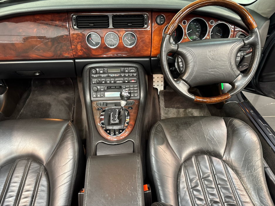 2000 Jaguar XKR 4.0L Petrol For Sale Images