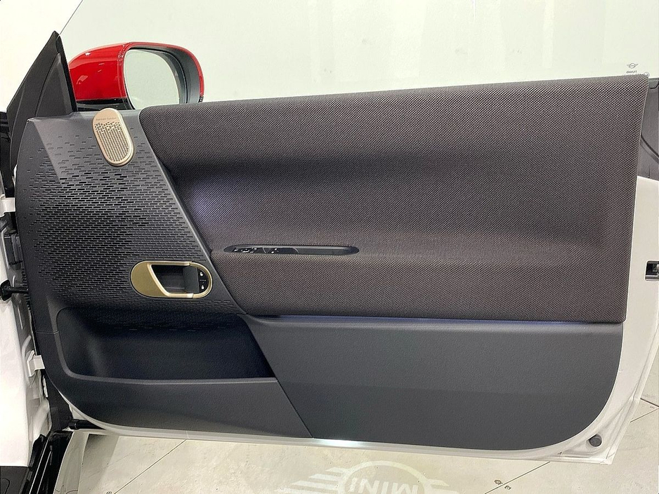 2025 MINI Hatch 0L Electric For Sale Images
