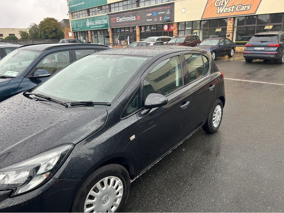 Opel Corsa 1.2//6400KLMS///ORIGINAL IRISH CAR/////BRAND NEW NCT UNTIL 2027////LOVELY EXAMPLE///LOW TAX — thumbnail 5