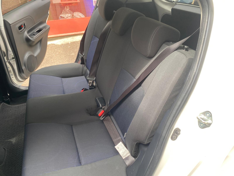 2016 Toyota Aqua 1.5L Petrol Hybrid For Sale Images