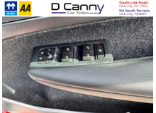 2018 Volvo XC40 2.0L Diesel For Sale Images