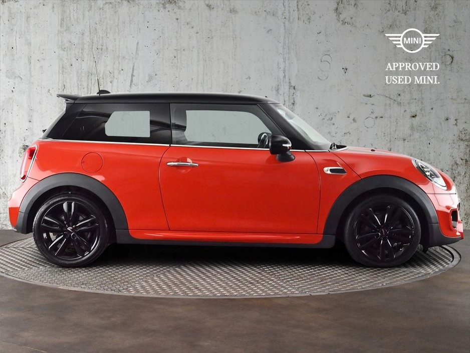 2019 MINI Hatch 1.5L Petrol For Sale Images