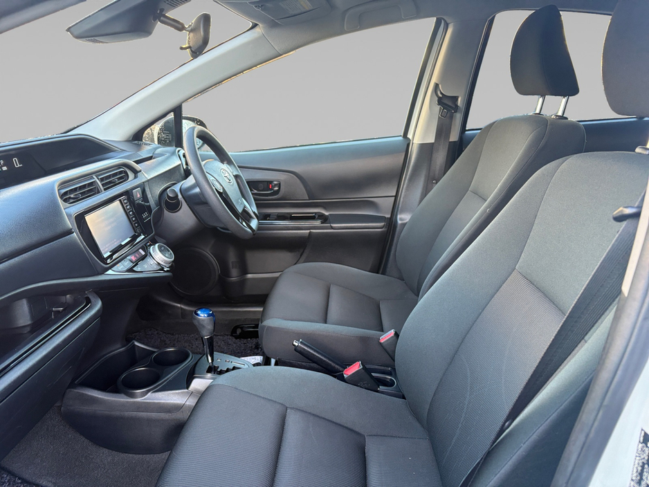 Toyota Aqua 1.5 Hybrid Self Charging — thumbnail 10