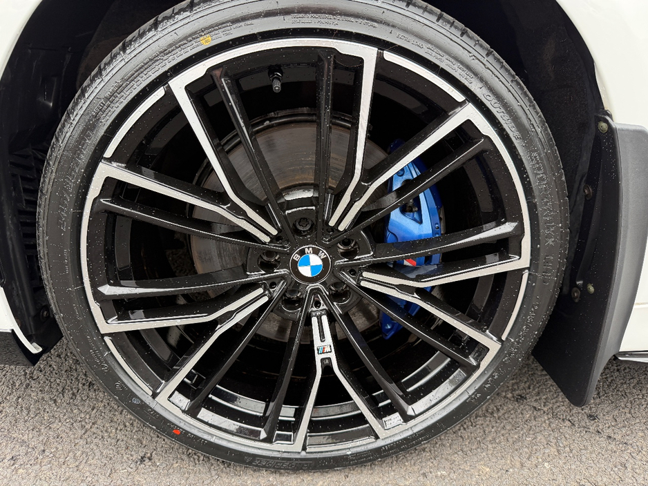 2022 BMW 5 Series 2L Petrol Plug-in Hybrid For Sale Images