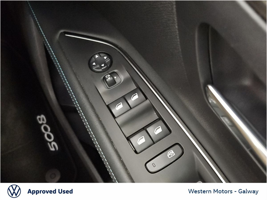 Peugeot 5008 Allure - 1 owner - full main dealer history — thumbnail 35