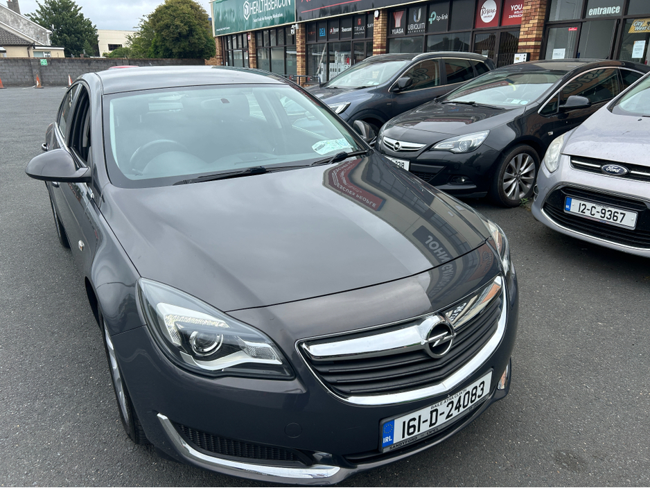 Opel Insignia 1,4 PETROL//73KLMS//1 OWNER ORIGINAL IRISH CAR///FULL OPEL SERVICE HISTORY///NCT 2028///HUGE SPEC//LOW TAX///BEAUTIFULL CAR — thumbnail 10
