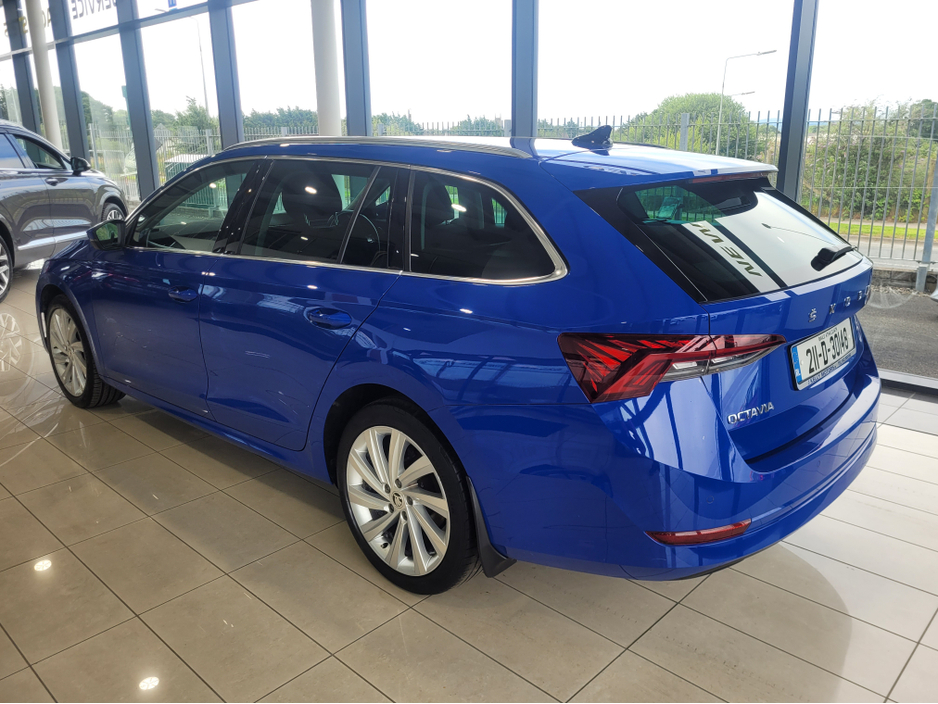 2021 Skoda Octavia 2.0L Diesel For Sale Images