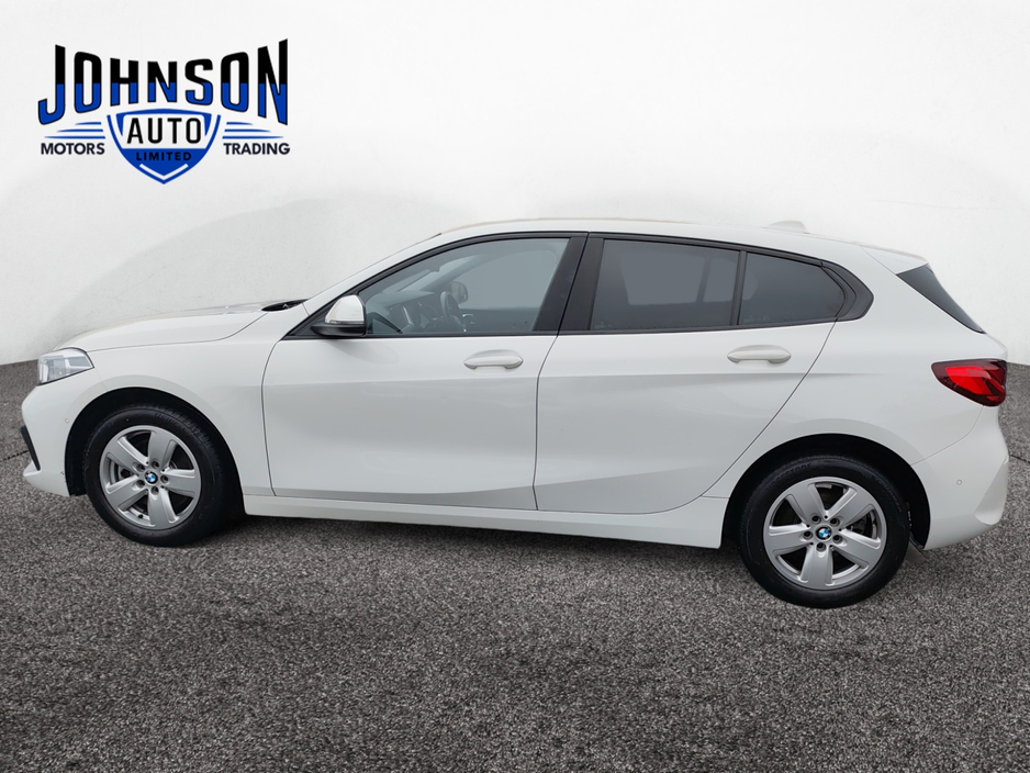 BMW 1 Series 1.5 Petrol Auto Tiny Miles Car Play — thumbnail 3