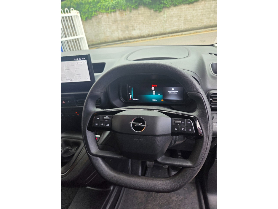 2025 Opel Combo 1.5L Diesel For Sale Images
