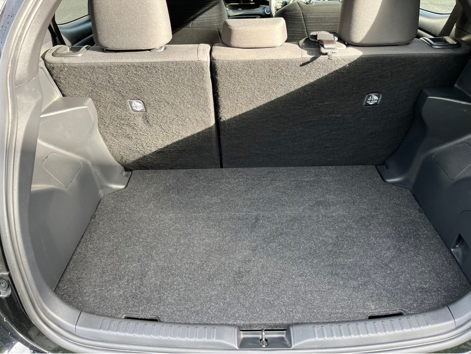 2022 Toyota Vitz 1.5L Petrol Hybrid For Sale Images