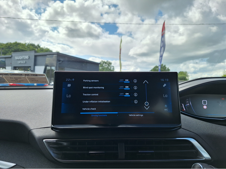 2022 Peugeot 3008 1.5L Diesel For Sale Images