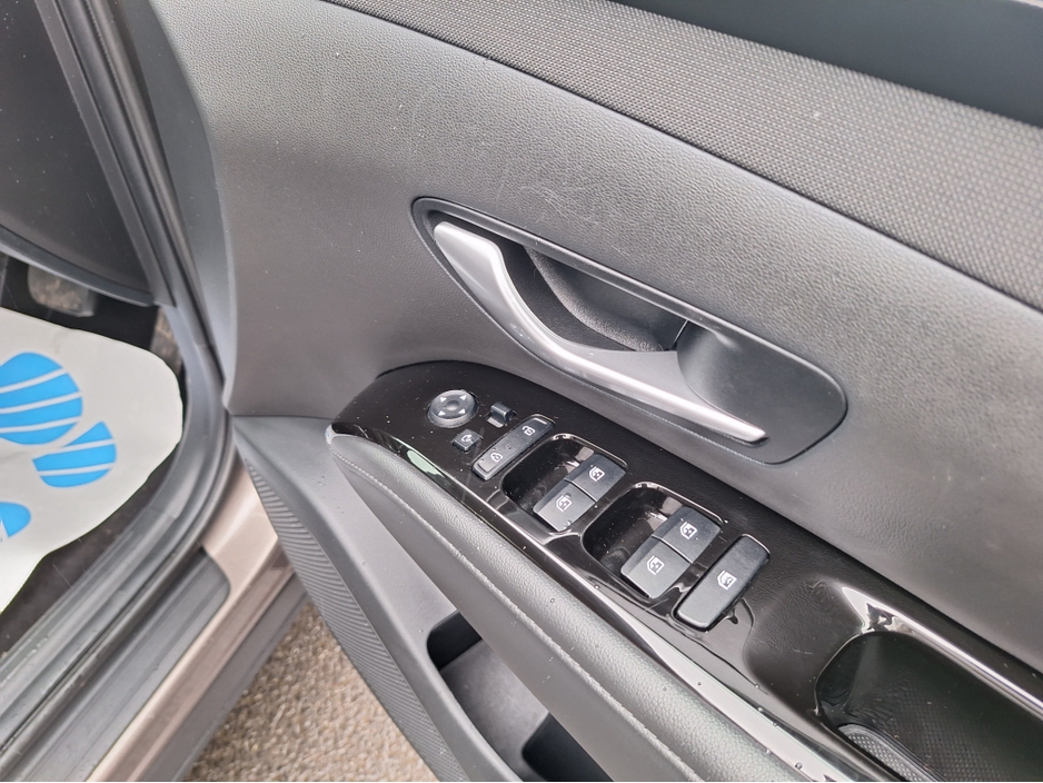 2022 Hyundai Tucson 1.6L Petrol Hybrid For Sale Images