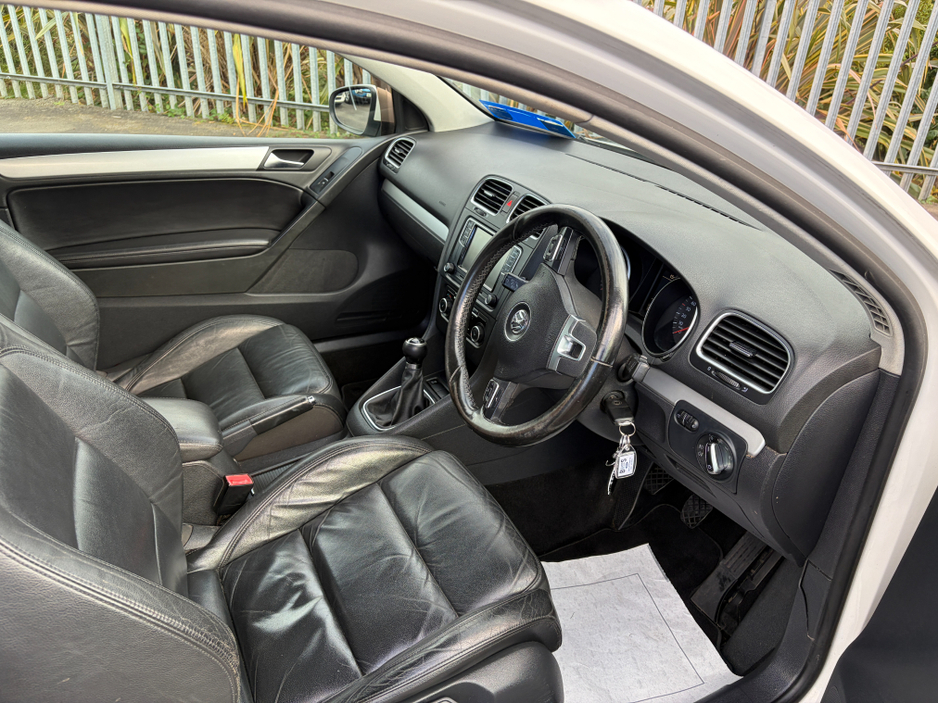2011 Volkswagen Golf 1.6L Diesel For Sale Images